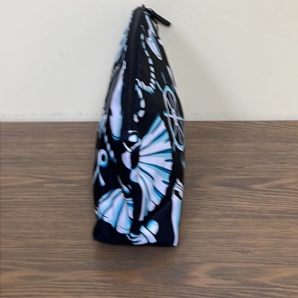 NEW Vera Bradley Lighten Up Grand Travel Cosmetic Bag in Shore Enough Pattern